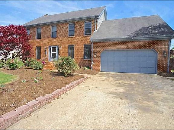 2nd image of 1180 Paramore Dr