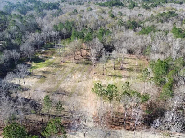 1 Crystal Lake Trl, Huger, SC 29450