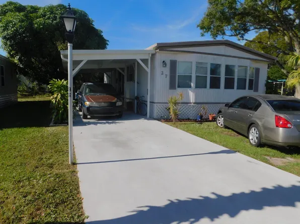 27 SE Gorda Way, Port St Lucie, FL 34952