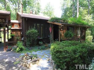 55 Red Pine Rd, Chapel Hill, NC 27516