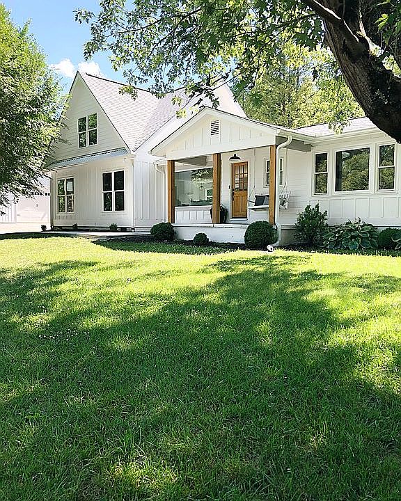 1st image of 657 Wickins Dr