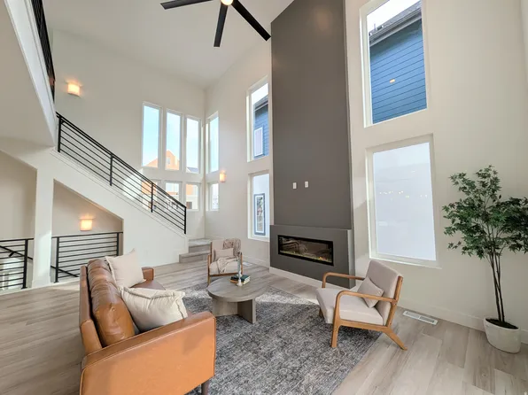 11352 S Silver Pond Dr W #317, South Jordan, UT 84009