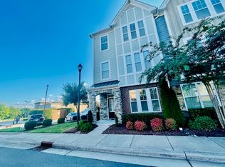 521 Balsam Fir Dr, Cary, NC 27519