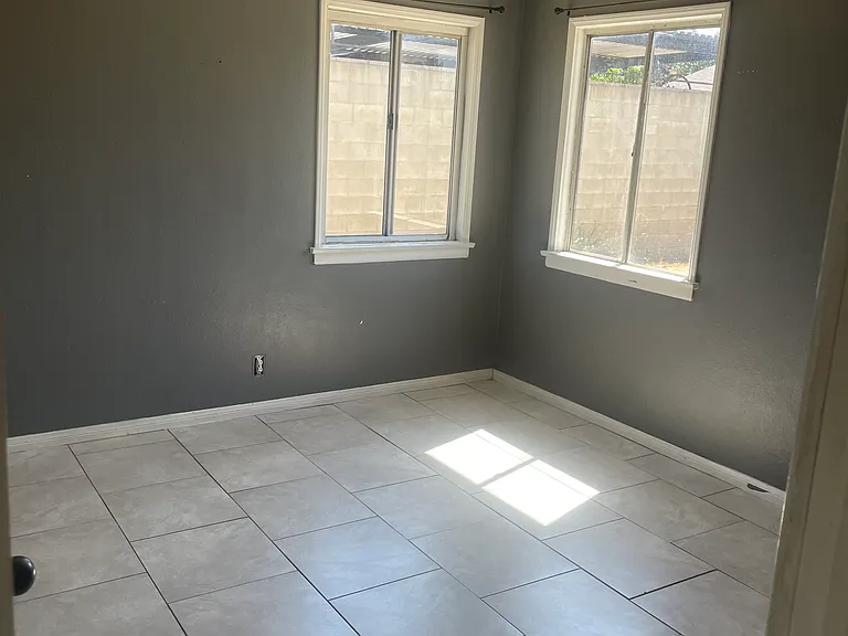 4421 Baldwin Park Blvd — Photo 9