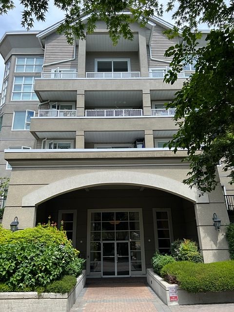 1st image of 5888 Dover Cres #318