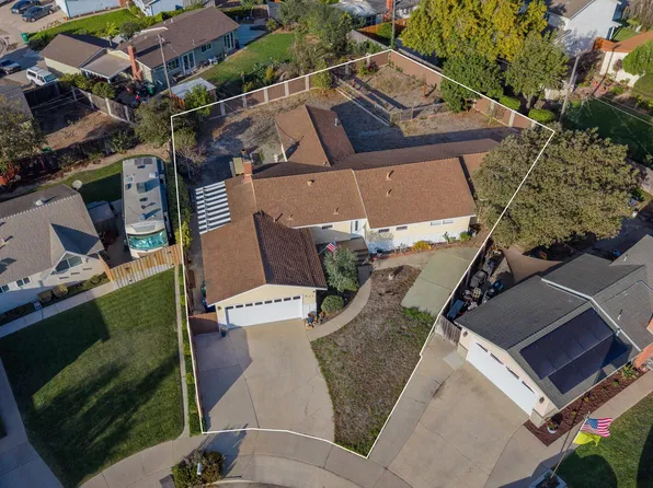 827 Crilene Ct, Santa Maria, CA 93455