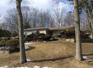 133 Washington Blvd, Commack, NY 11725