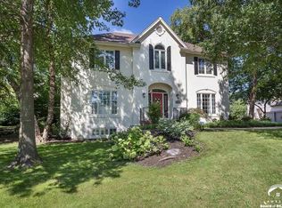 2009 Riviera Ct, Lawrence, KS 66047