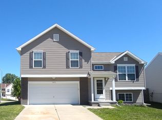 14472 Reynolds St, Bennington, NE 68007