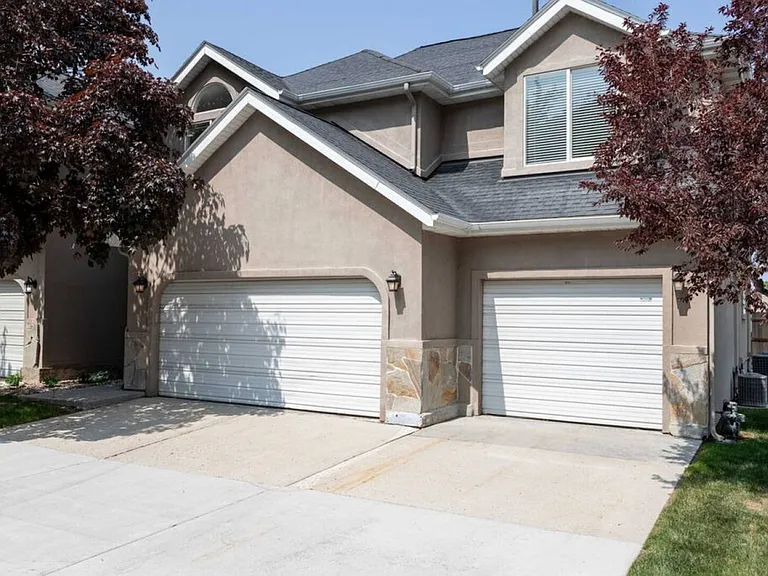 S Clover Spring Ln — Photo 46