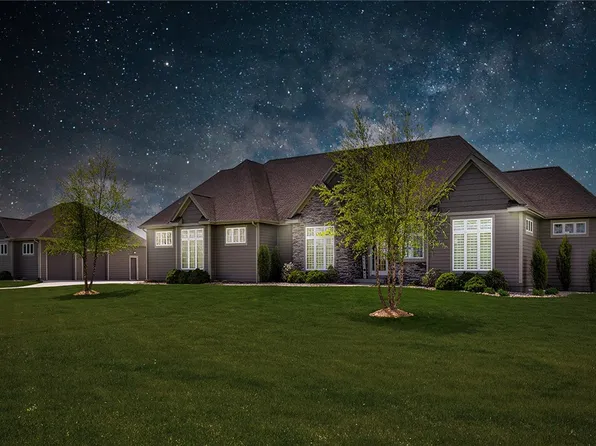 20346 Mill Creek Ln, Adel, IA 50003