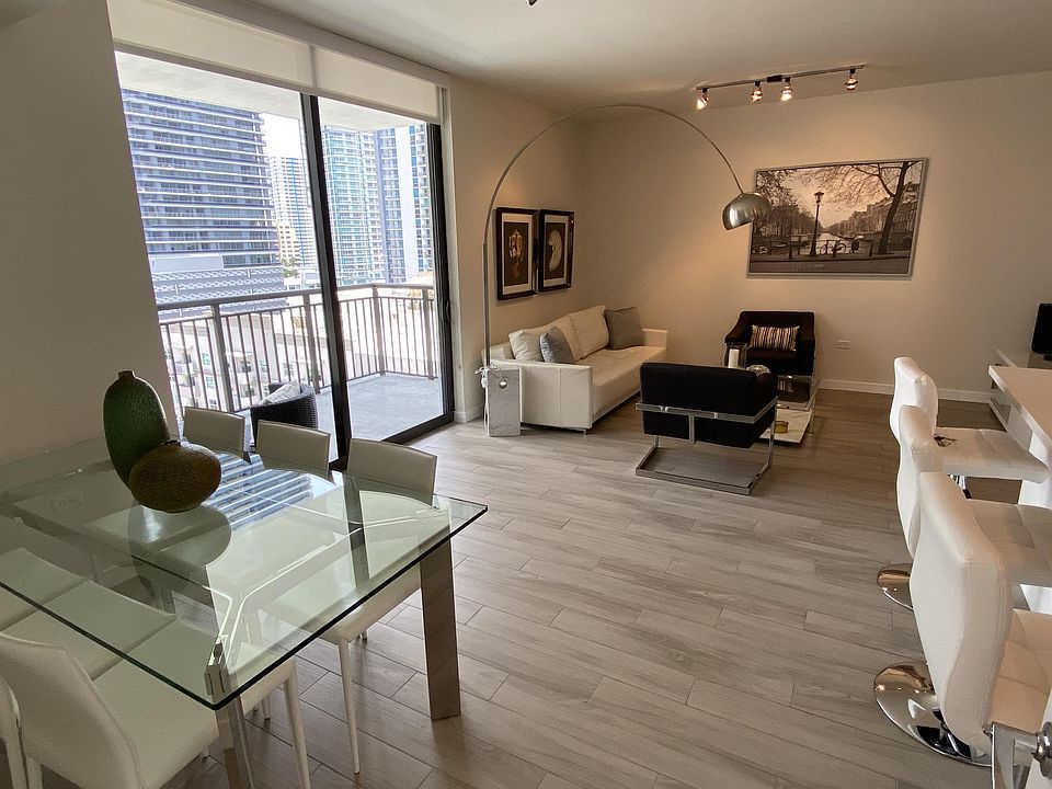 1st image of 999 SW 1st Ave #1-1802-1