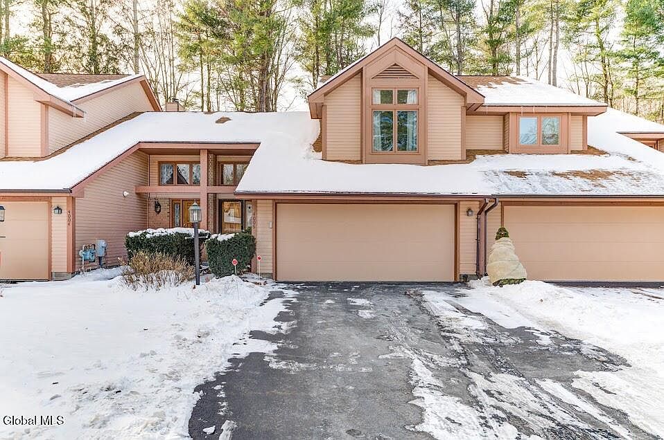 4006 Georgetown Square, Schenectady, NY 12303 | Zillow