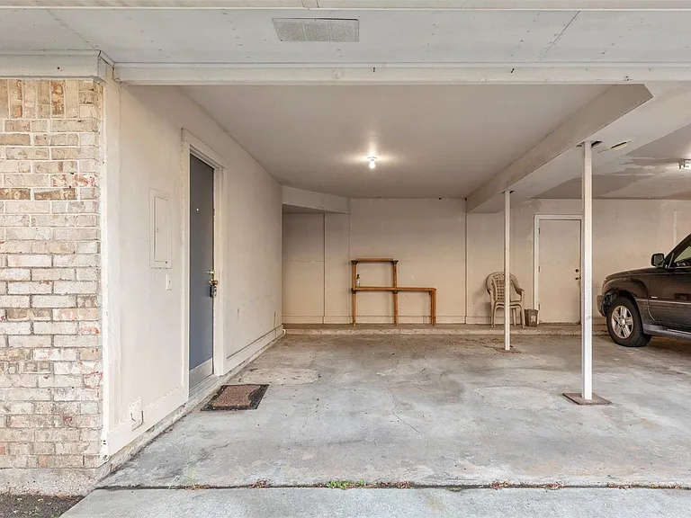 10810 Sugar Hill Dr #B — Photo 5