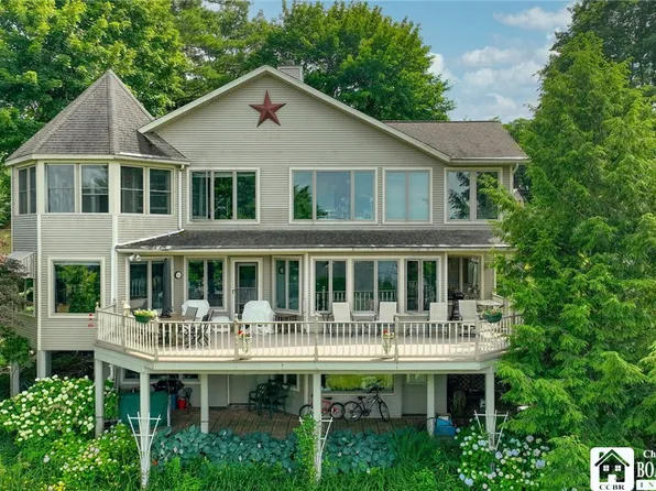 6424 Concord Ave #2, Mayville, NY 14757