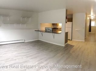256 W 23rd Ave APT 8, Anchorage, AK 99503