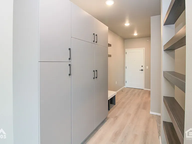 University Hills Village — Photo 84