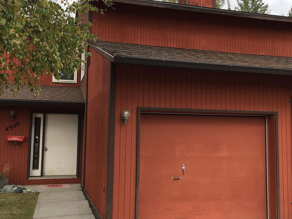 1st image of 4930 Dartmouth Dr #35