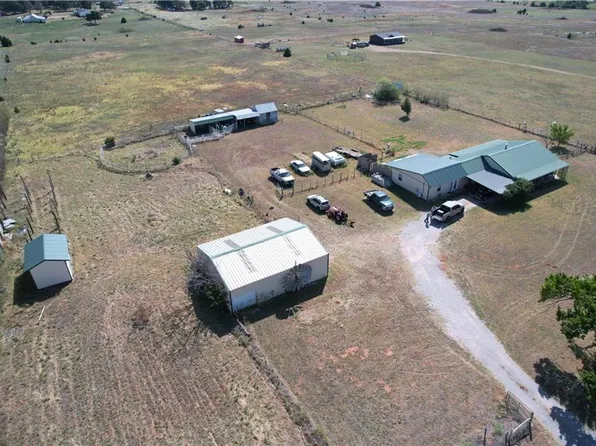 6214 N Broadway Rd, Guthrie, OK 73044