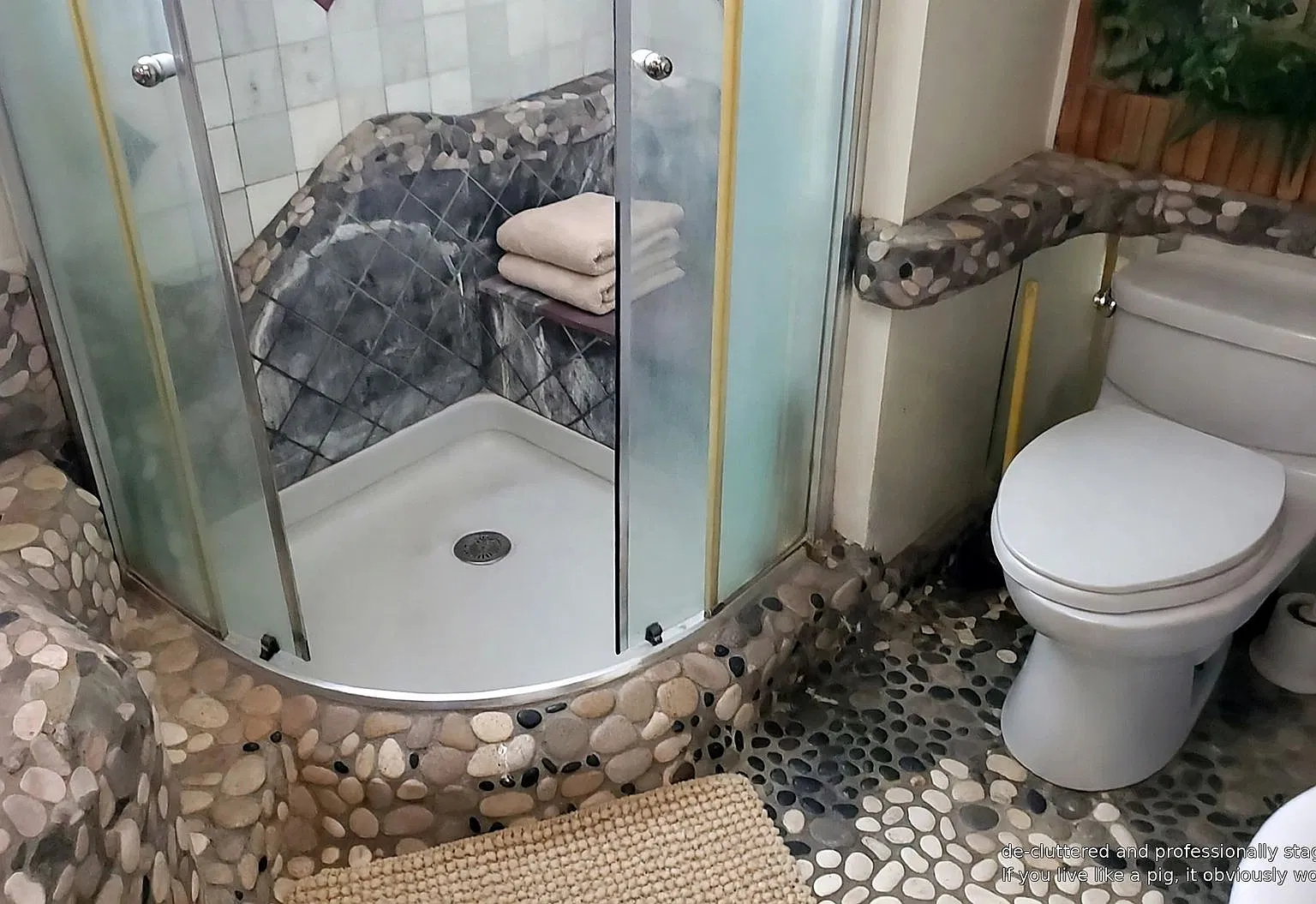 Uniquely Gorgeous Apt, Perfect Location for NEU Students, Laundry in Unit. Reno! YT Video Tour Be... — Photo 2
