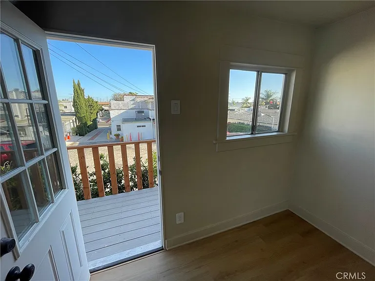 3758 Dozier St — Photo 4