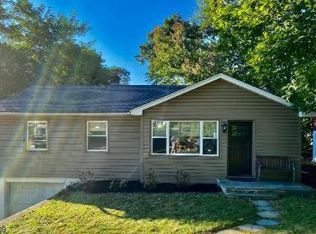 9 Ford Rd, Landing, NJ 07850