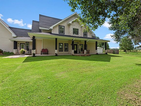 Estate size front port just begs you to sit a while