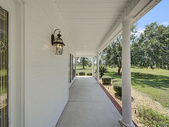 5th image of 6237 Lake Park Rd
