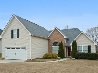 5590 Luther Ct, Ellenwood, GA 30294