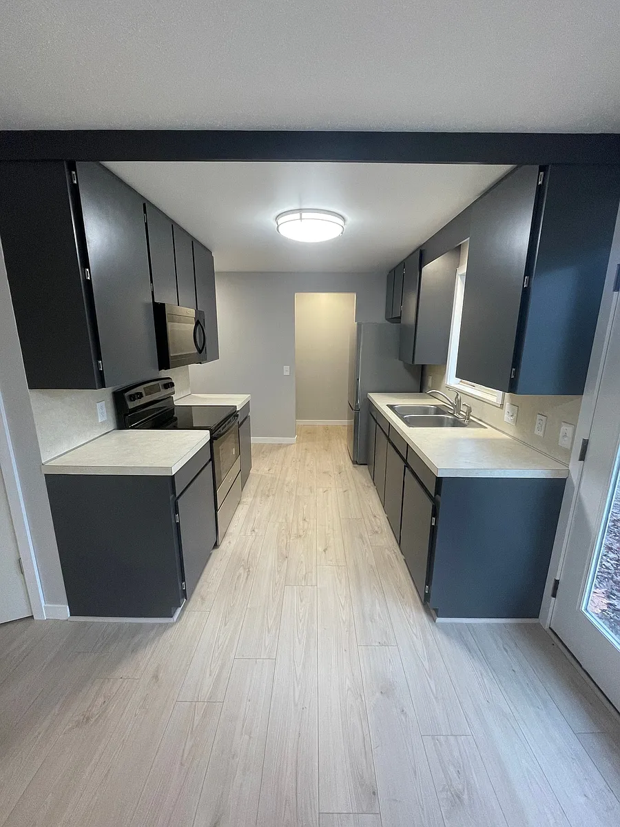 Building Photo - 906 Waldo Ave #906