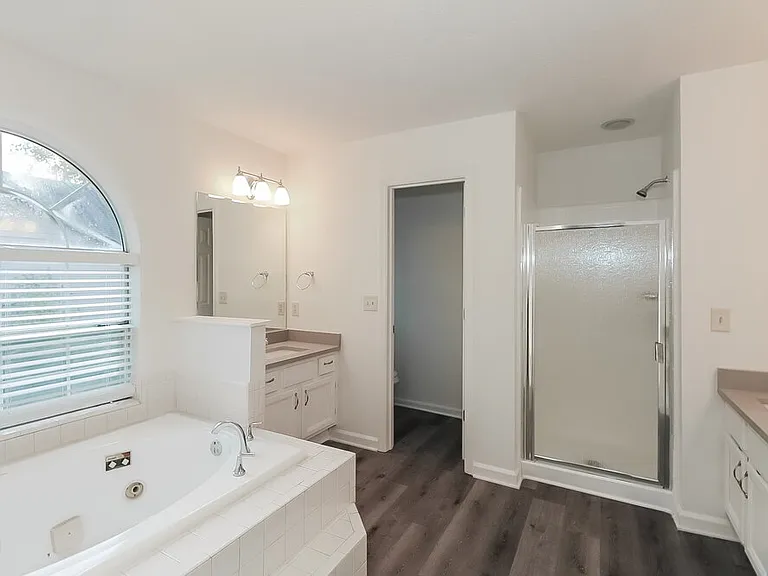 10066 Point View Dr — Photo 12