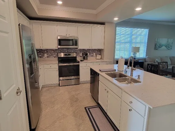 10700 Palazzo Way APT 201, Fort Myers, FL 33913