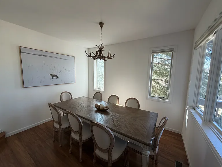 880 Homestead Dr — Photo 8