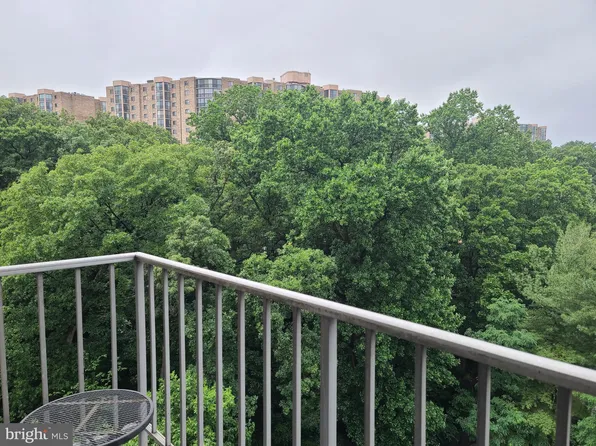 2059 Huntington Ave APT 1206, Alexandria, VA 22303