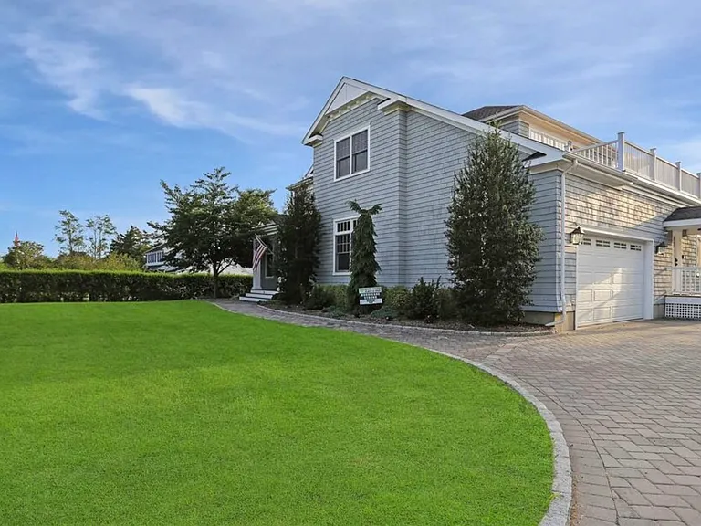 43 Shore Rd — Photo 3
