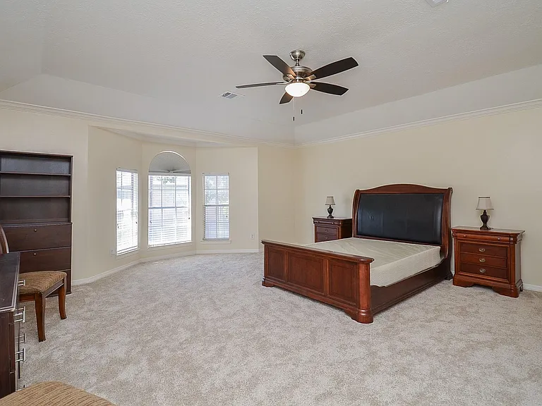 4916 Inker St — Photo 29