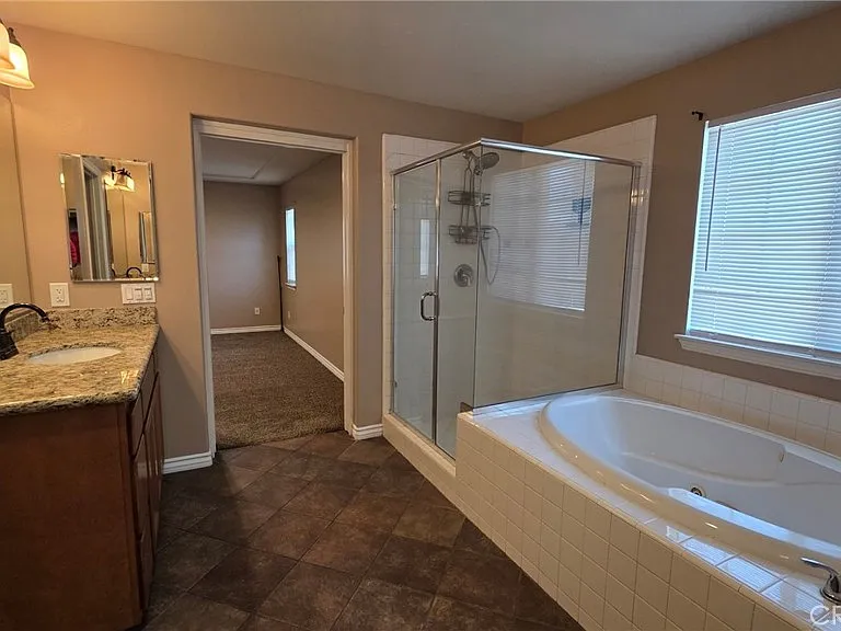 12432 Celebration Dr — Photo 15