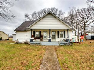 598 White Rd, Portland, TN 37148