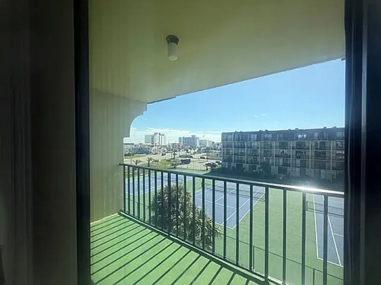 1441 N Atlantic Ave #415 — Photo 6