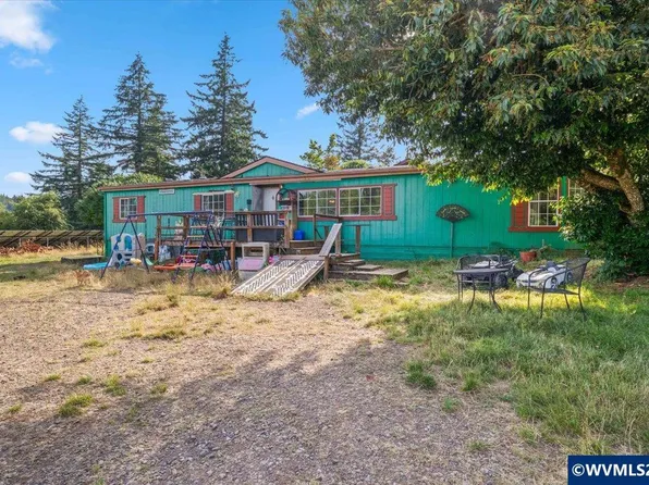 40450 S McCully Mountain Rd, Lyons, OR 97358