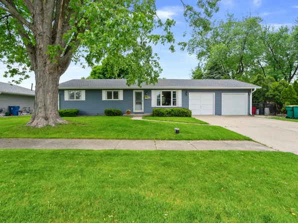 3130 Joann Dr, Joliet, IL 60431
