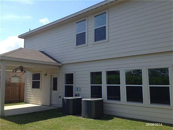 5th image of 9525 Blue Bonnet Dr