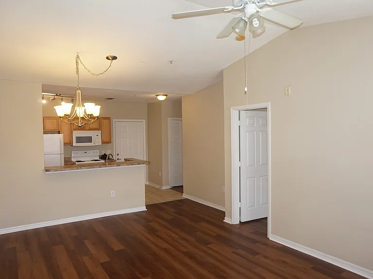 5550 E Michigan St #3324 — Photo 2