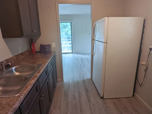 2908 Lawnridge Ct APT B, Columbia, MO 65202