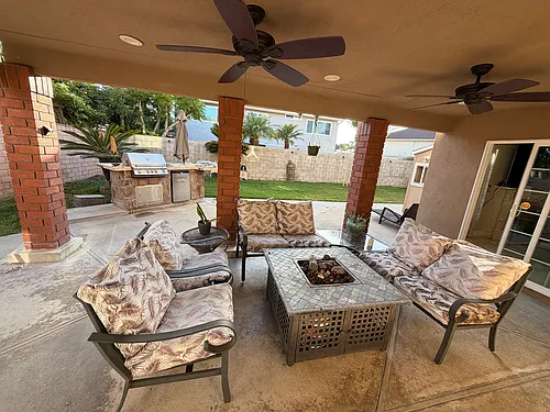 6882 Vista Del Sol Dr Photo 1 6882 Vista Del Sol Dr Photo 1