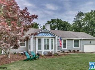 2409 Shades Crest Rd, Vestavia Hills, AL 35216