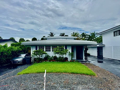 1211 Campo Sano Ave Photo 1