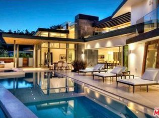 1734 N Doheny Dr, Los Angeles, CA 90069