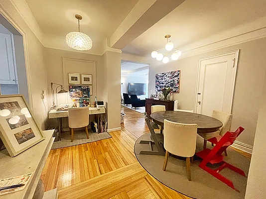 Rented by Rachel Realty | media 1