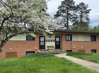 115 Apple Tree Rd #3, Charlottesville, VA 22903